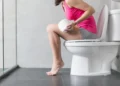 Terlalu Sering Menahan Buang Air Besar? Ini Bahayanya!