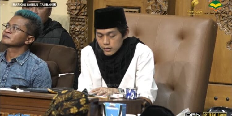 Ini Dia Susu Kambing Etawa yang Sering Diminum Gus Iqdam: Bantu Atasi Masalah Tulang, Sendi dan Pernapasan 1 Susu Etawa yang Diminum Gus Iqdam