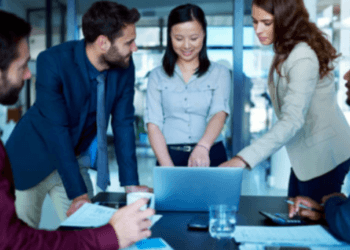 Cara Membangun Ketahanan Bisnis Saat Krisis Ekonomi