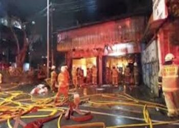 Kebakaran Toko Bingkai Mampang Merenggut Korban Jiwa yang Ditemukan di Lantai Dua