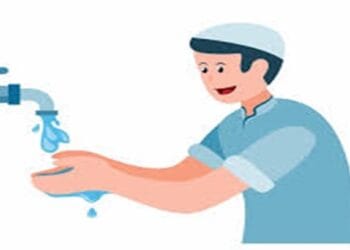 Cara Ambil Air Wudhu yang Benar