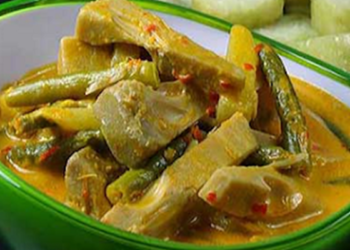 Gulai Nangka Muda Khas Padang