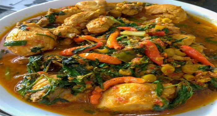 Resep Ayam Woku Kemangi Khas Manado Lezat Dan Aromanya Harum.