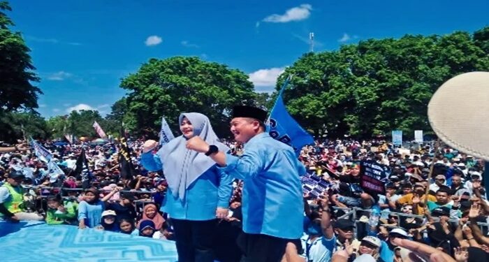 Deklarasi Akbar, Iqbal-Dinda Dihadiri Puluhan Ribu Massa