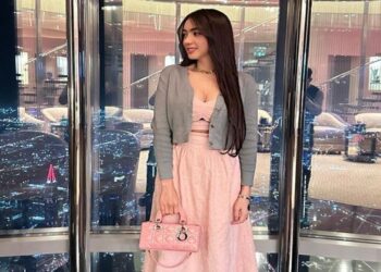 Pink Mentereng Bak Barbie, Angel Karamoy Tenteng Tas Branded Harga Fantastis di Dubai