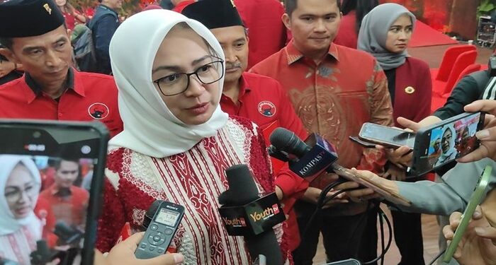Gelar Kampanye pada Akhir Pekan, Airin Rachmi Diany Kunjungi Warga Cikande, Andra Temui Kader PKS di Tangerang