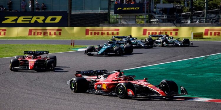 Hasil F1 GP Meksiko: Carlos Sainz Menang, Verstappen Kena 2 Penalti 1 Hasil F1 GP Meksiko: Carlos Sainz Menang, Verstappen Kena 2 Penalti