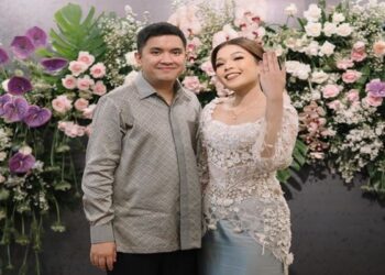 Komika Oza Rangkuti Resmi Melamar Kekasihnya Aisha L Rachmansyah