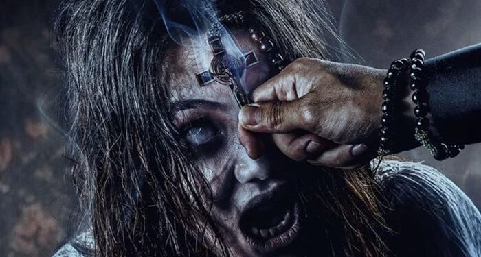 Sinopsis Film Kuasa Gelap, Pastor Eksorsisme Lakukan Ritual Pengusir Setan